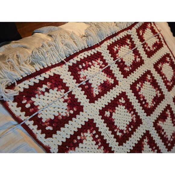Vintage 70s Handmade Crochet Granny Square Knit Throw Blanket Red Pink - Picture 5 of 9